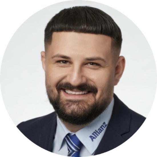 Profilbild Adrian Kasa